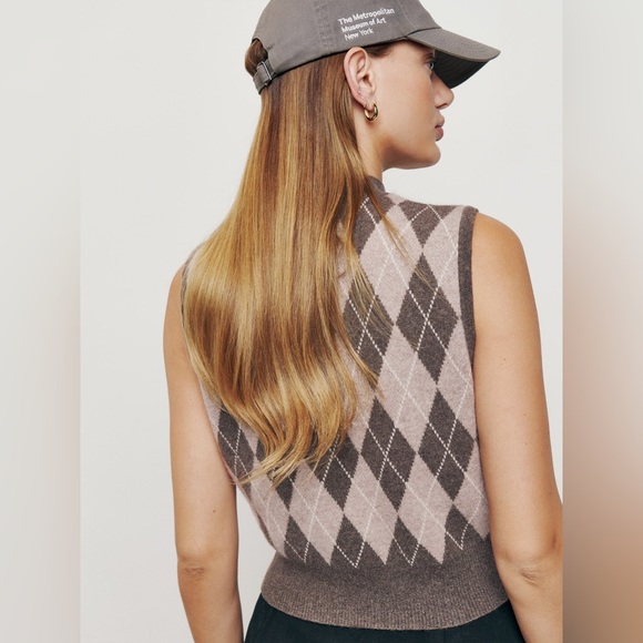 Reformation Corso Cashmere Sweater Vest - Picture 3 of 3